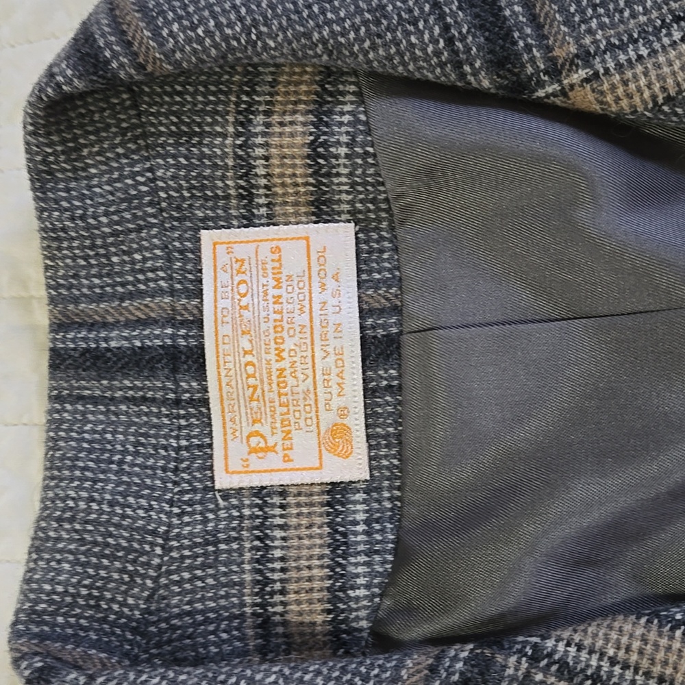 Pendleton Vintage Virgin Wool Gray  Cream Plaid Blazer and Skirt Set Womens 14 - Picture 11 of 13